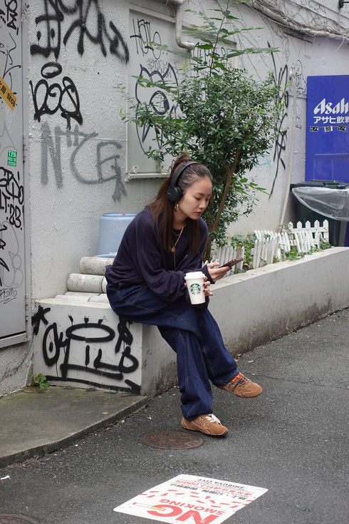 刺繍カーブデニム